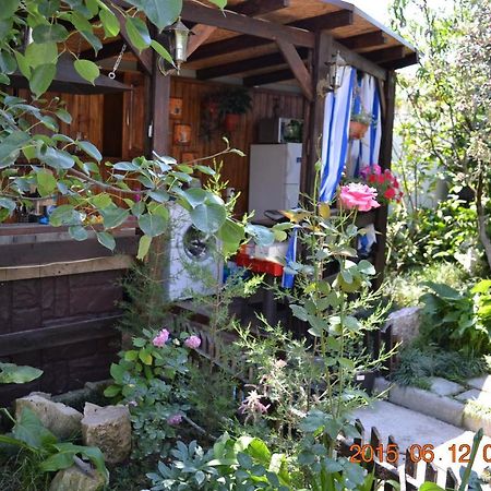 U Palycha Guest House Σουχούμι Εξωτερικό φωτογραφία