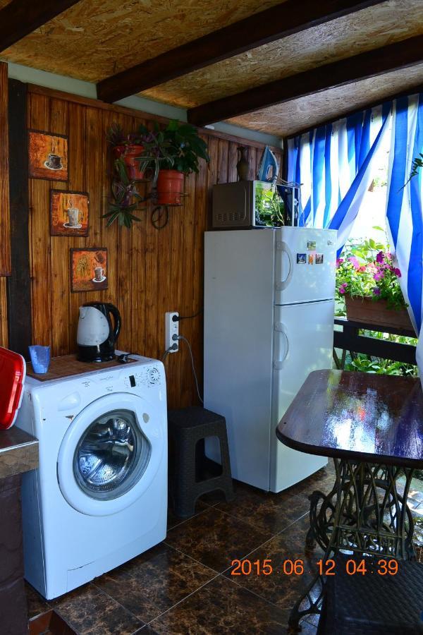 U Palycha Guest House Σουχούμι Εξωτερικό φωτογραφία
