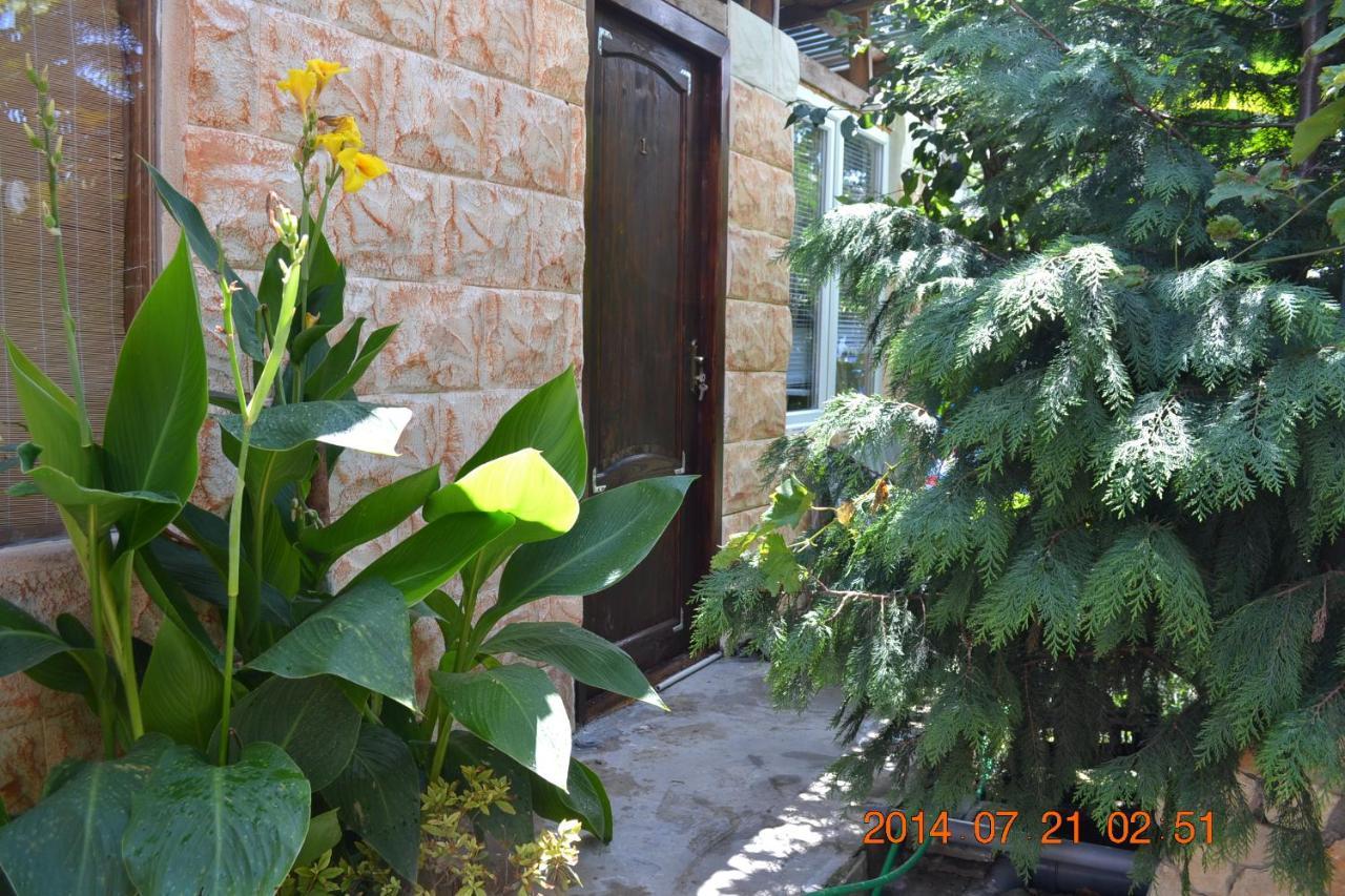 U Palycha Guest House Σουχούμι Εξωτερικό φωτογραφία