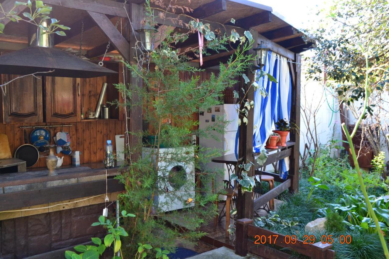U Palycha Guest House Σουχούμι Εξωτερικό φωτογραφία