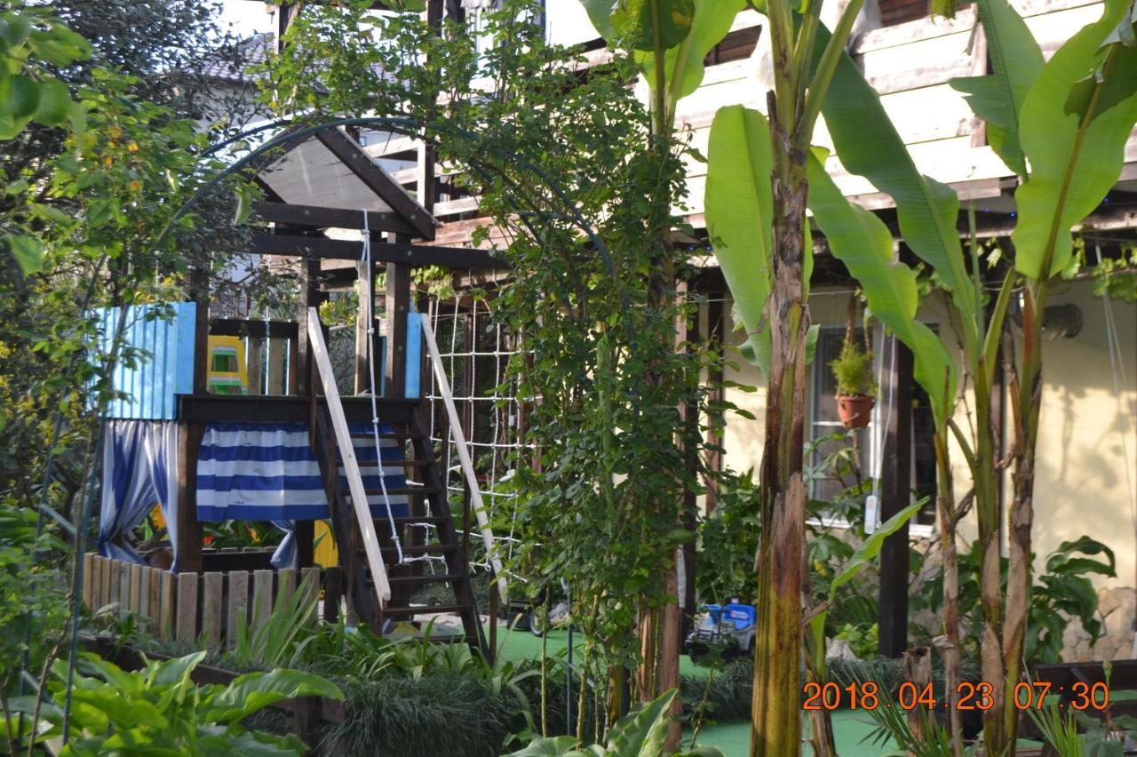 U Palycha Guest House Σουχούμι Εξωτερικό φωτογραφία