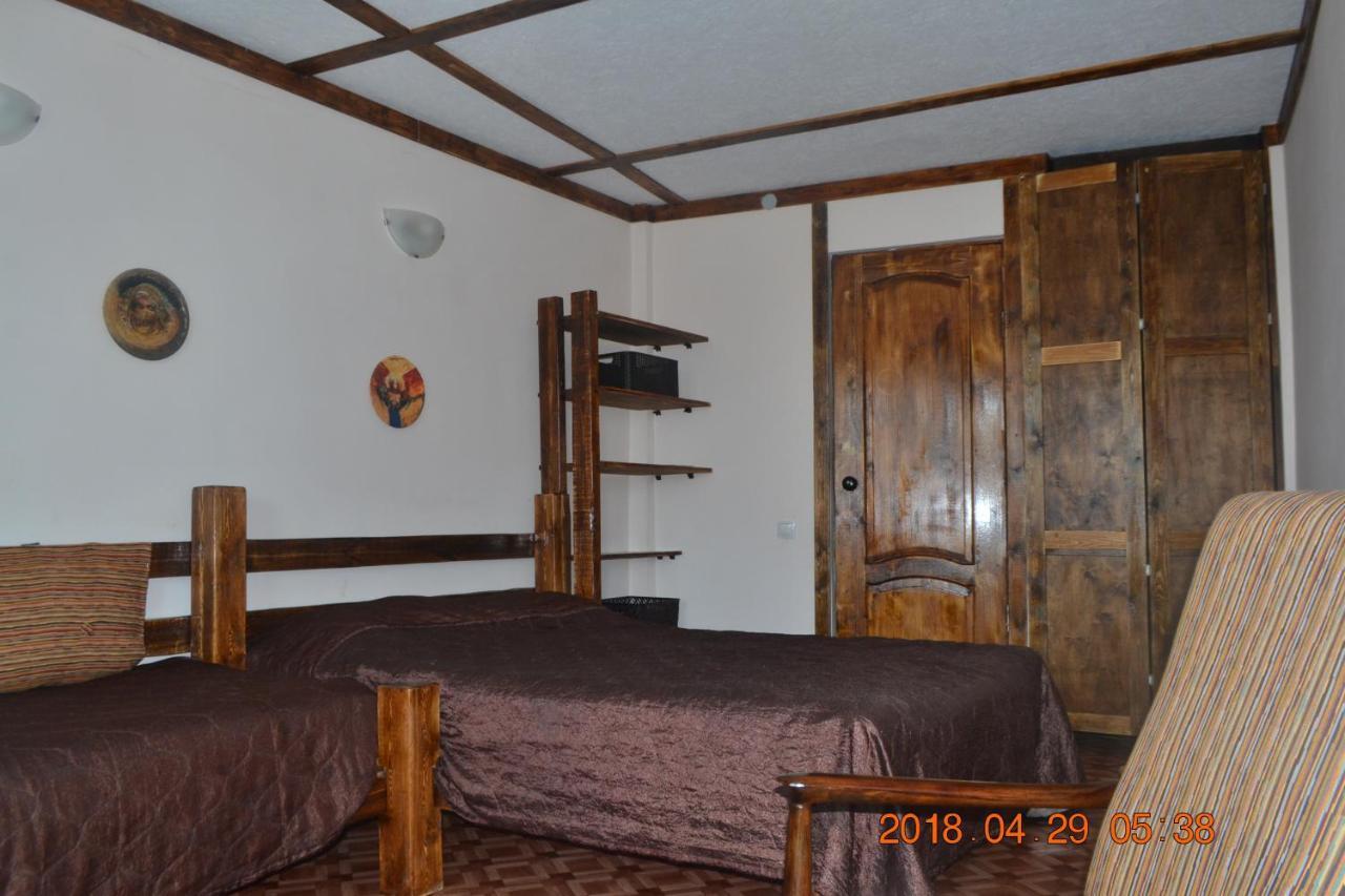U Palycha Guest House Σουχούμι Εξωτερικό φωτογραφία