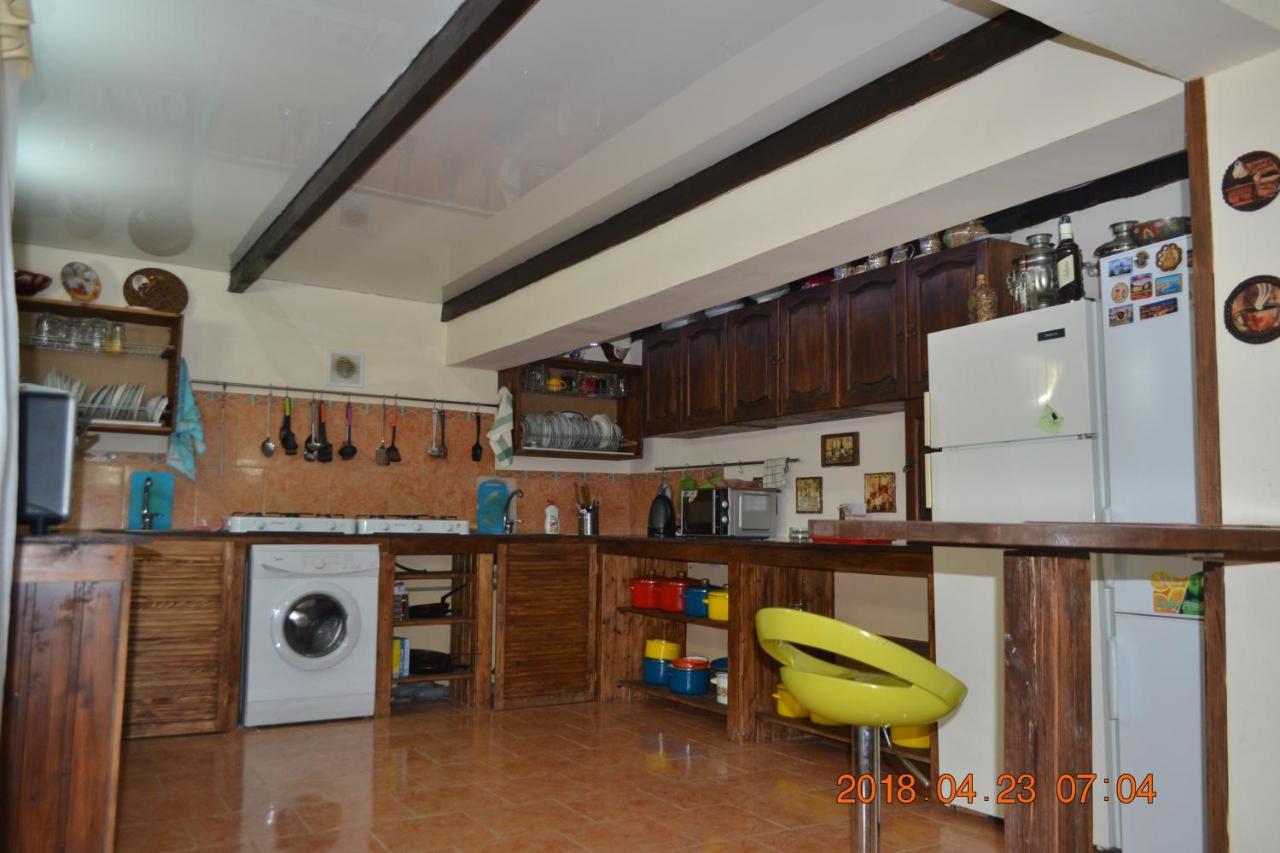 U Palycha Guest House Σουχούμι Εξωτερικό φωτογραφία